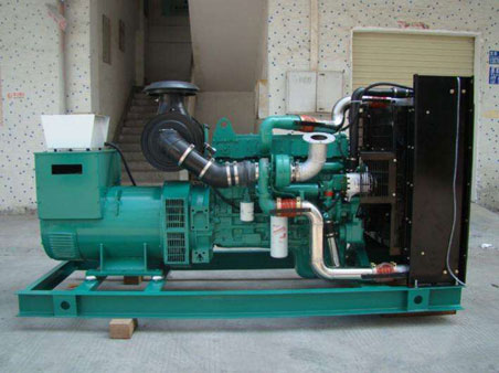 朝阳1100kw康明斯柴油发电机组图片 朝阳1100kw康明斯柴油发电机组图片